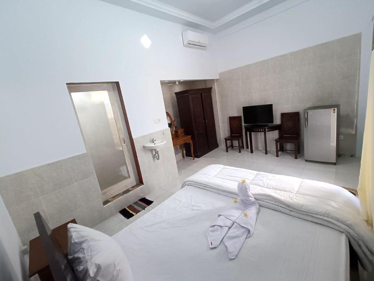 Roy Guest House Canggu Esterno foto