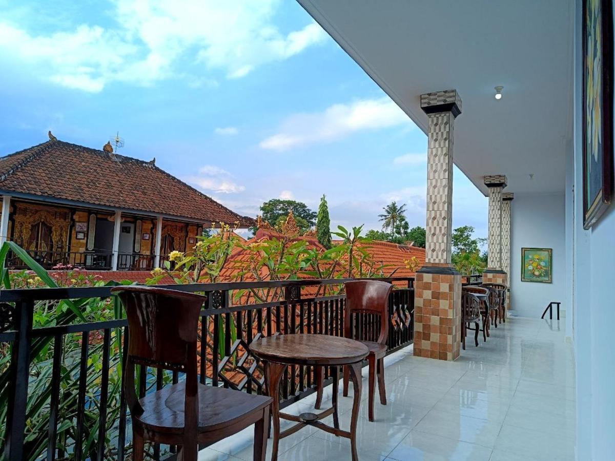 Roy Guest House Canggu Esterno foto