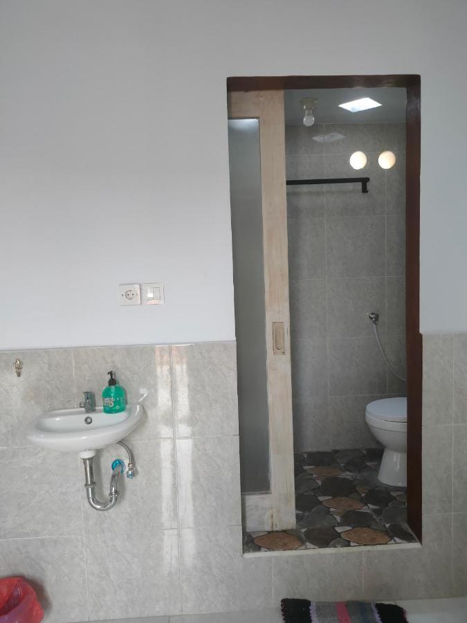 Roy Guest House Canggu Camera foto